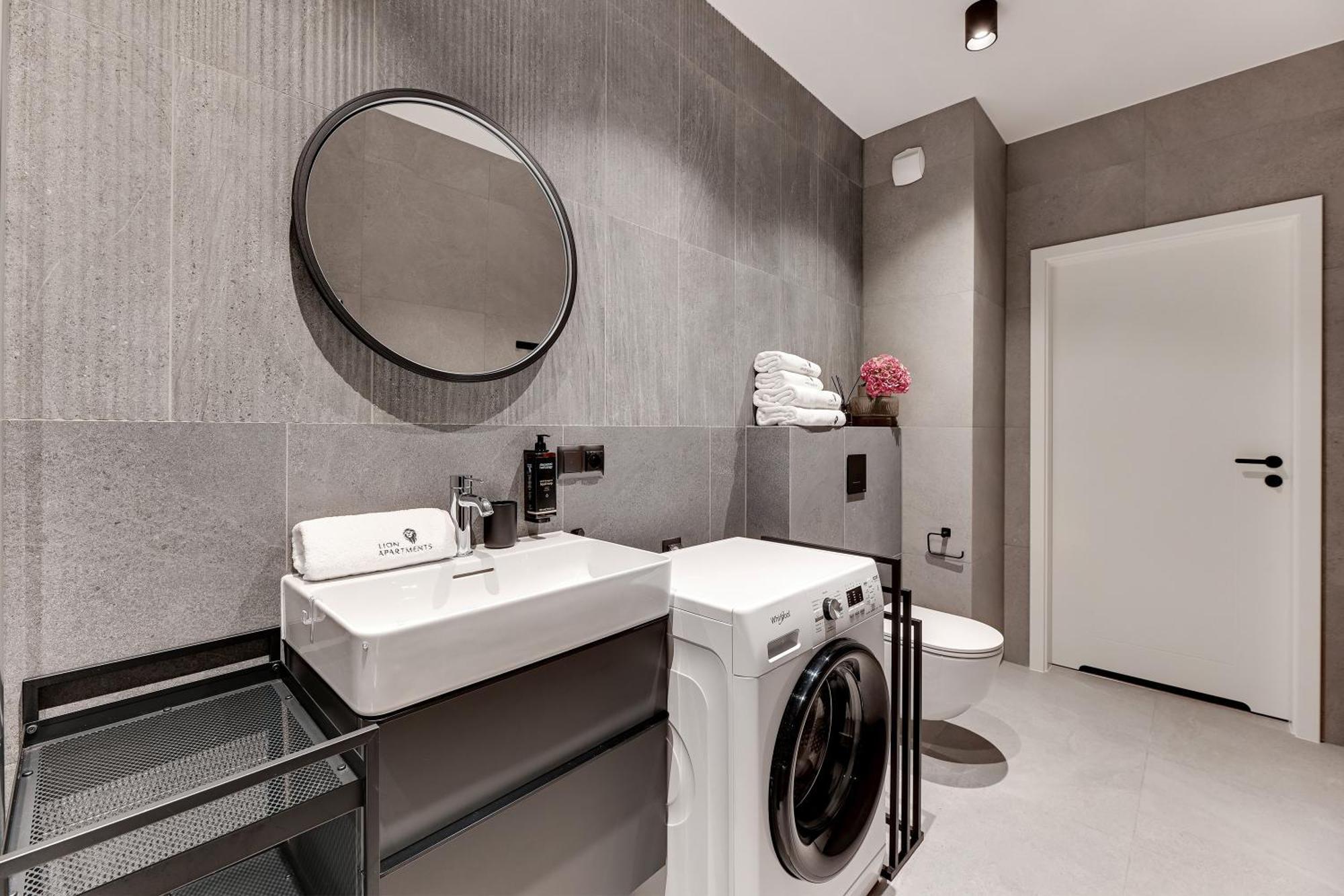 Scala City Center Magic Apartments With Parking By Lion Apartments Gdańsk Exteriör bild