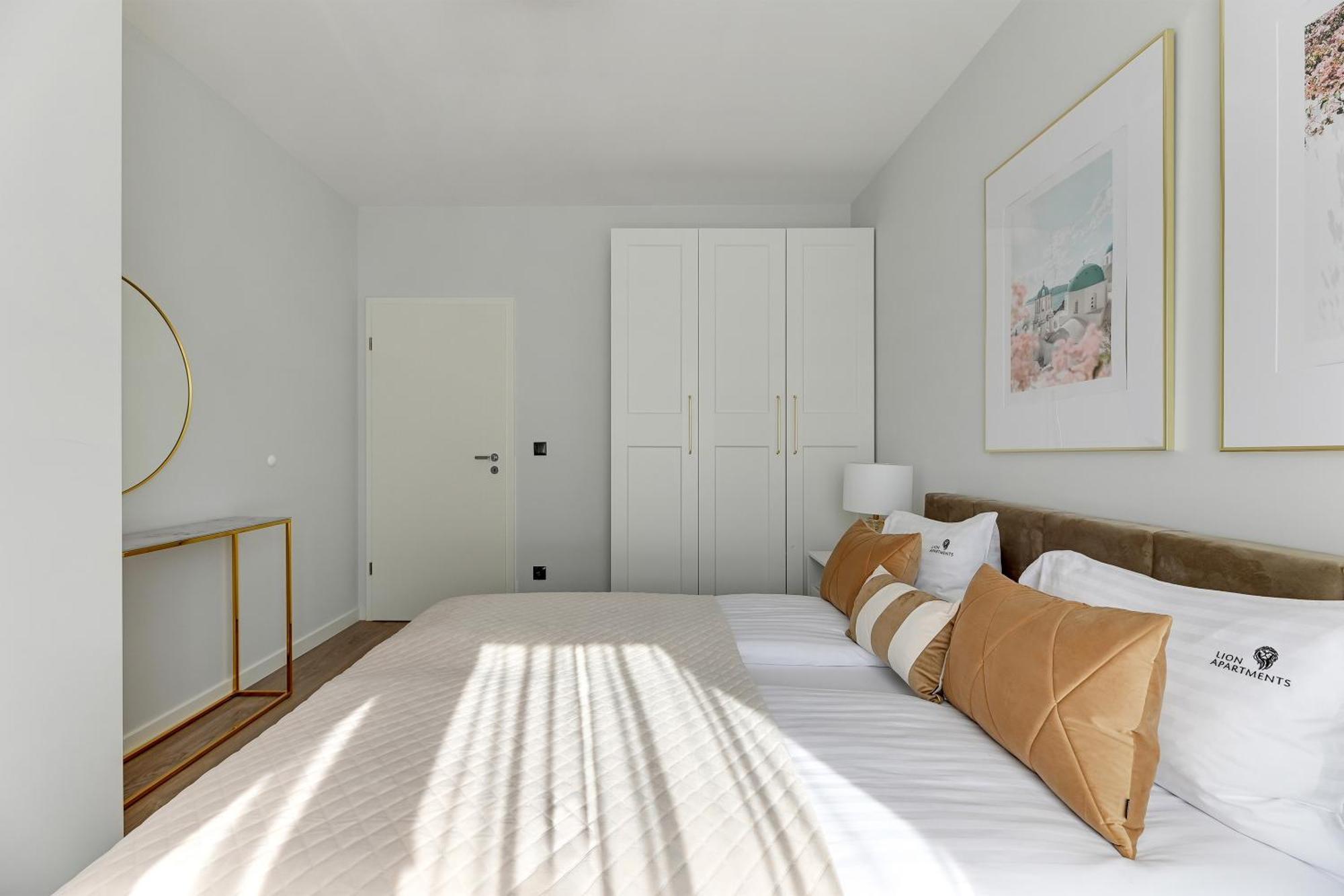Scala City Center Magic Apartments With Parking By Lion Apartments Gdańsk Exteriör bild